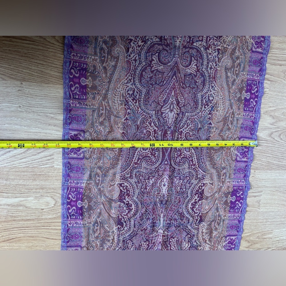 Colorful Eyeful Scarf - Picture 5 of 6